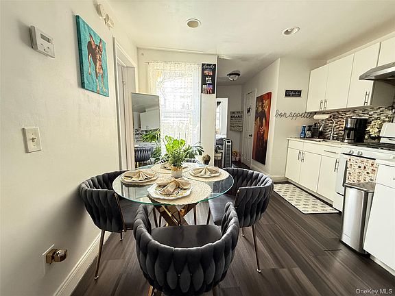 2nd image of 14-18 114th Street