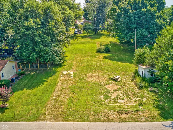 151 S West St, Cloverdale, IN 46120