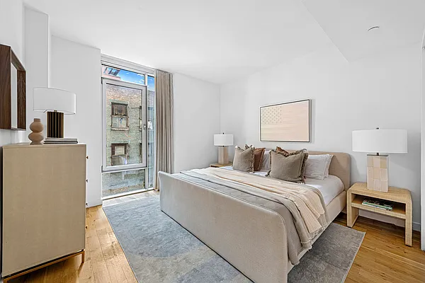 Sold by Compass | media 4