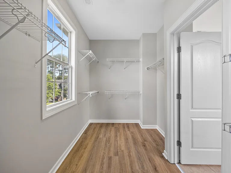 120 Hatchet Creek Ct — Photo 21