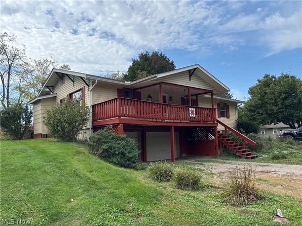 6740 Bridgeville Dr, Zanesville, OH 43701