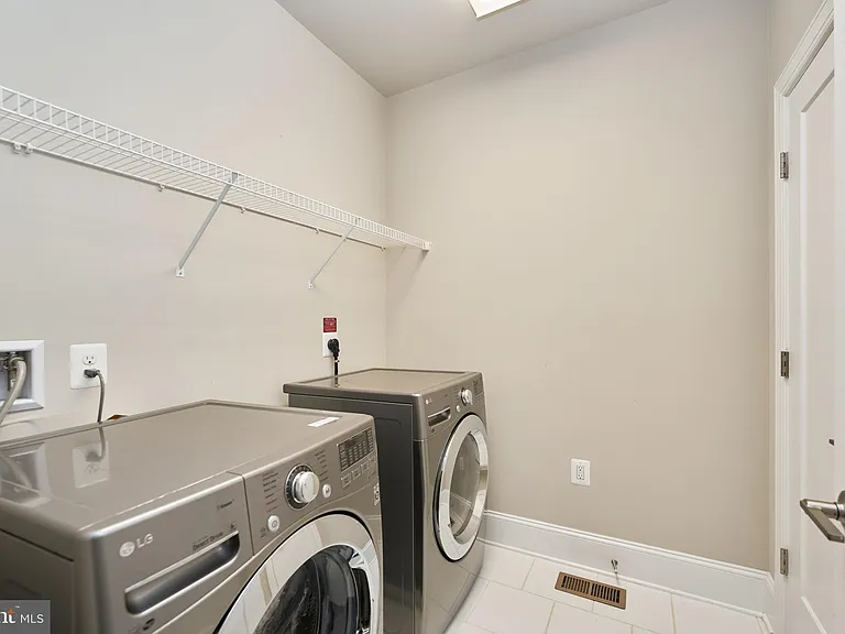 20442 Northpark Dr — Photo 33