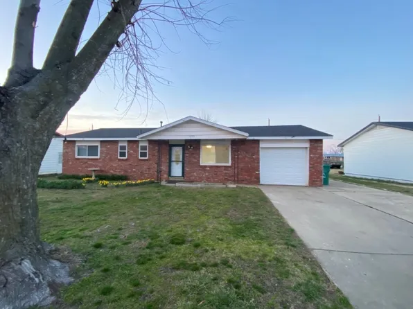 1313 W Margaret Pl, Rogers, AR 72756