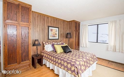3rd image of 42 Longview Dr