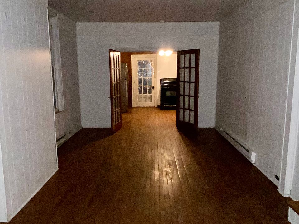 1st image of 515 W 1st Ave