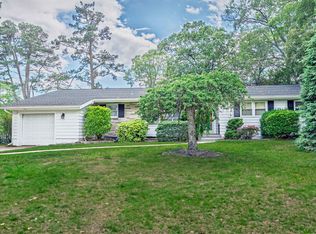 9 Cordova Dr, Absecon, NJ 08201