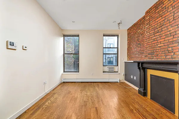 Rented by Brooklyn Rentals NYC | media 9