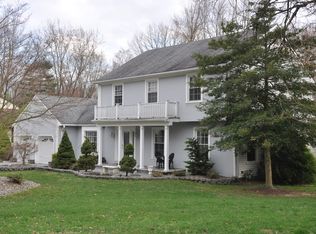 3 Constitution Ct, Manalapan, NJ 07726