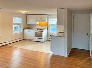 242 Main St #4F, Gloucester, MA 01930