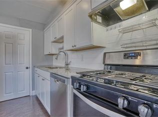 2002 Larkhall Rd, Dundalk, MD 21222