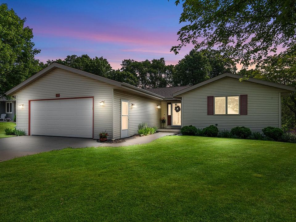 1st image of 1103 Villa Park DRIVE