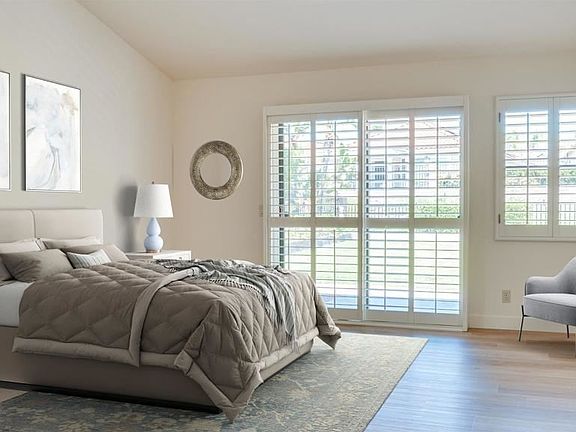 5th image of 2510 Coronado Pl