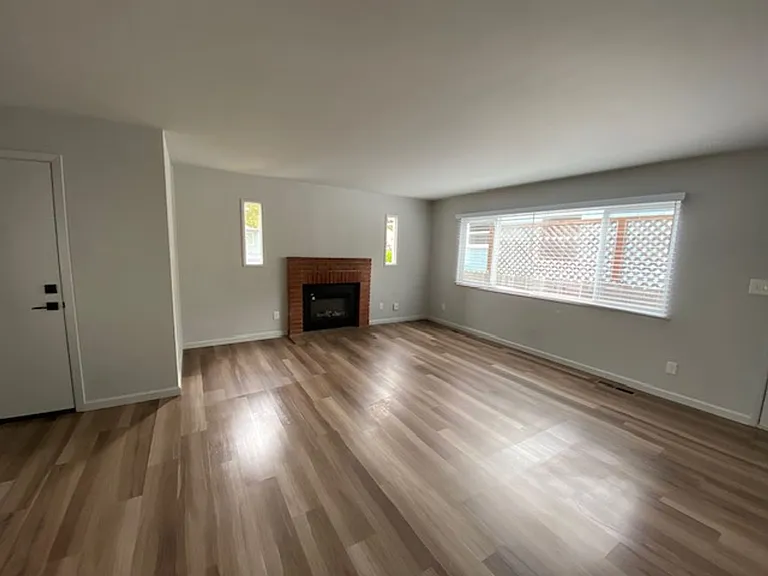 739 Taylor St — Photo 7