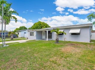 15101 Harrison St, Miami, FL 33176