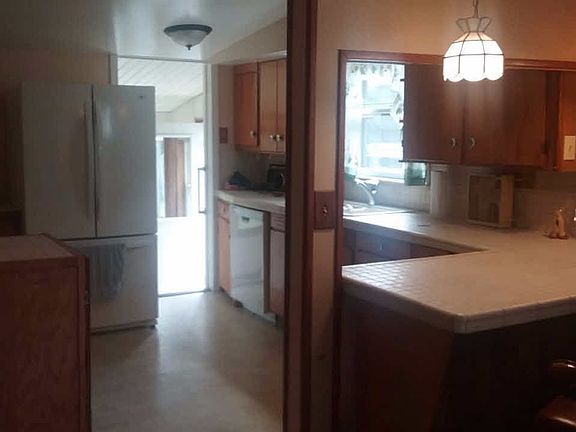 4th image of 609 Abrey Ave