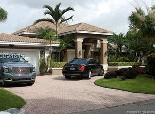 2830 Palmer Dr, Hollywood, FL 33021