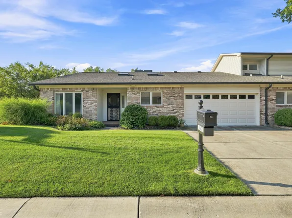 1051 Andalusia Grv, Indianapolis, IN 46260