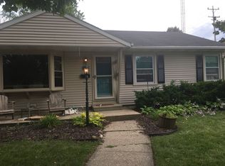 631 78th St, Kenosha, WI 53143