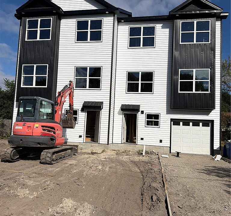 1st image of 2001 Azalea Ave