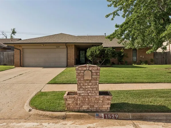 1529 Kingsgate Rd, Oklahoma City, OK 73159