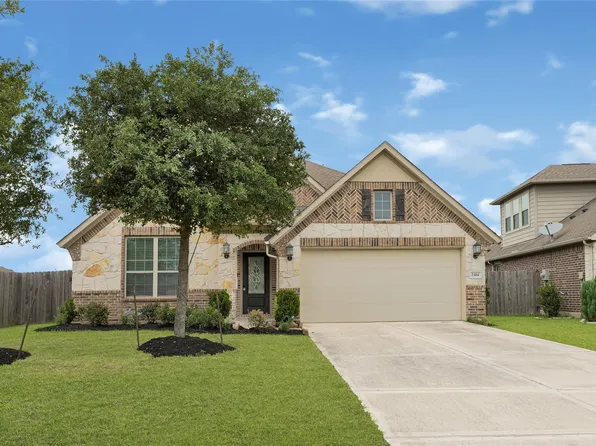 2414 Willow Falls Ln, Rosenberg, TX 77469