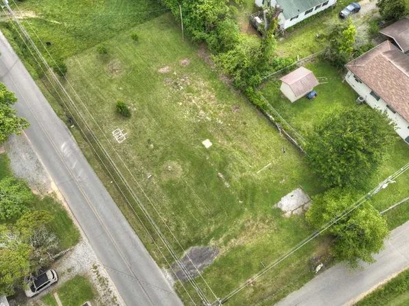 181 Ada St, Blue Ridge, GA 30513