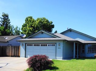 943 Pittview Ave, Central Point, OR 97502