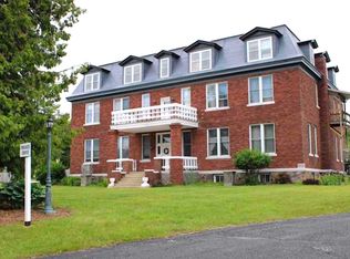 380 Church St APT 11, Saint Ignace, MI 49781