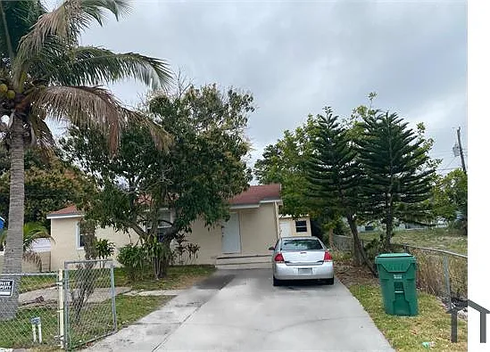 3 bed, 1290 sqft, $2,500 — Photo 4