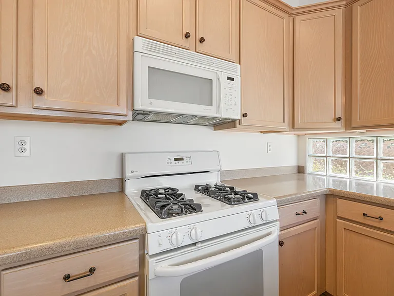 18 Tucson Cir — Photo 13