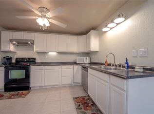 9720 Staci Ln, Edmond, OK 73025