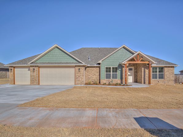 641 Isabella Dr