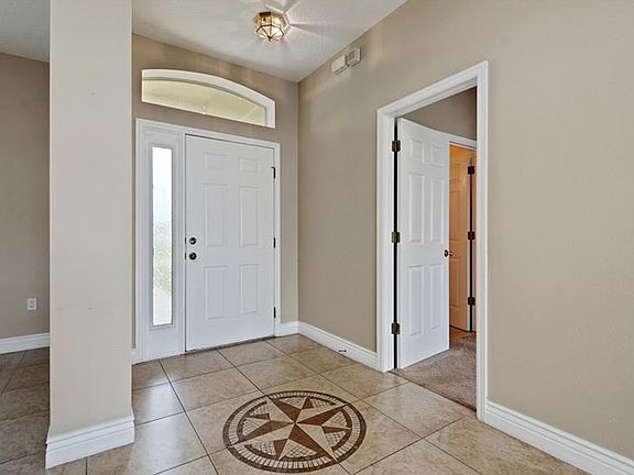 2nd image of 309 Ashburton Way