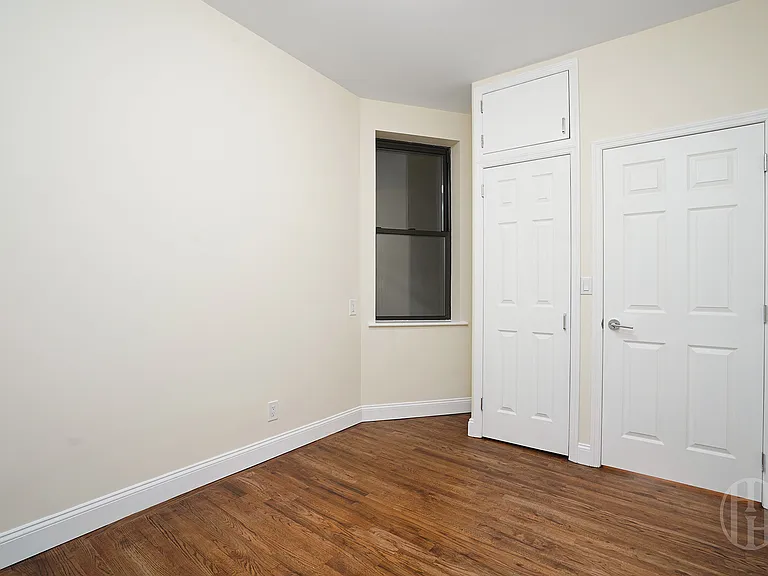 504 E 118th St #6 — Photo 7