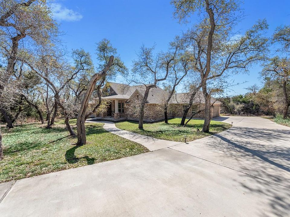 1st image of 309 Winchester Dr