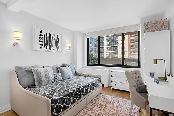 Rented by Douglas Elliman | media 21