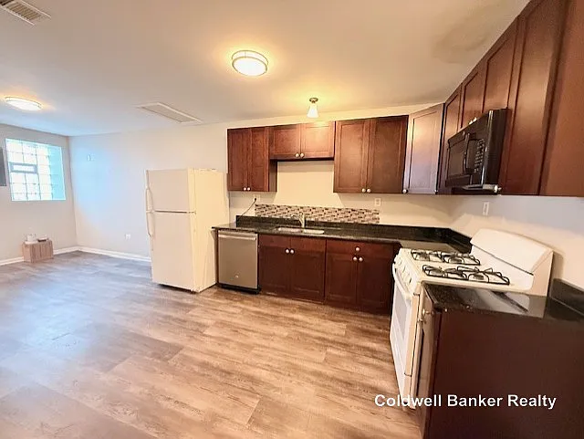 3446 N Cicero Ave #B — Photo 3