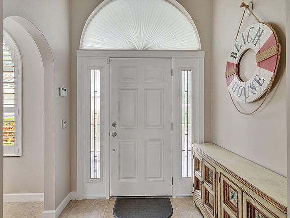 5th image of 2310 Saratoga Bay Drive
