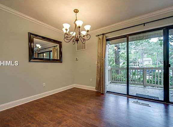 5th image of 1 Delander Ct #13