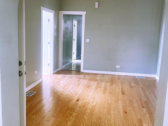 3rd image of 3108 W Lexington St #1