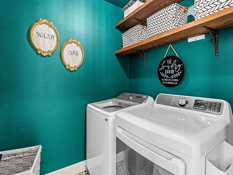 2350 Addison Dr — Photo 10