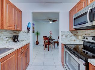 1251 SW 134th Way APT 211A, Pembroke Pines, FL 33027
