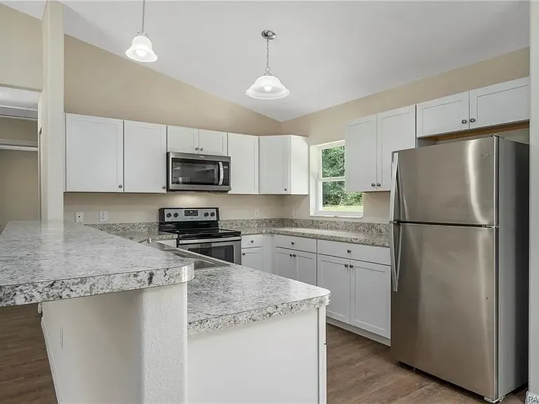 6022 E Tremont St — Photo 16
