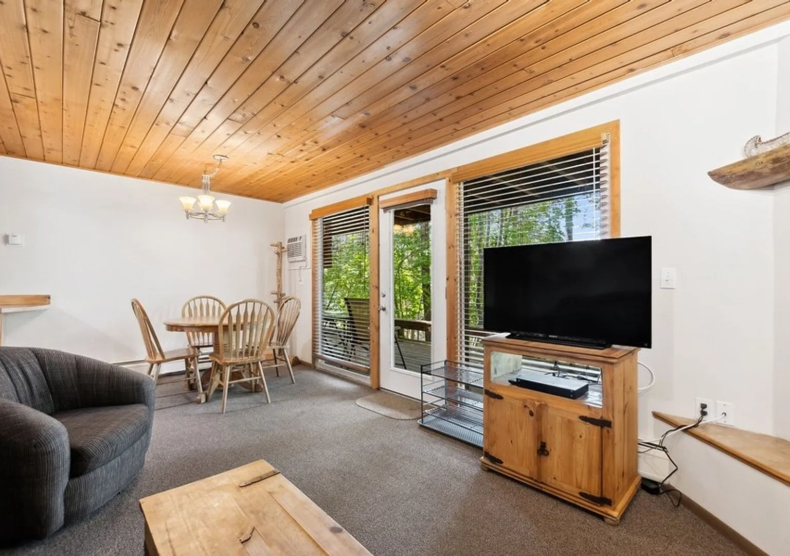 1 bedroom, 1 bath condo at Bay Point — Photo 1