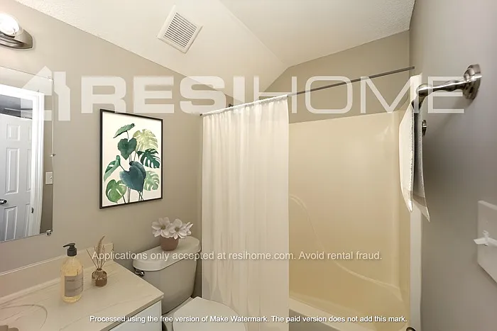 577 N Fairfield Dr — Photo 11