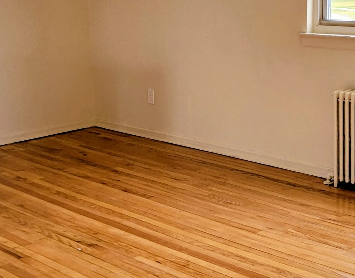 2 bed, 700 sqft, $2,175 — Photo 3