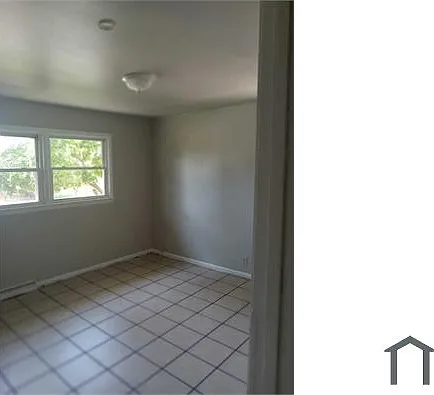 5238 N 84th St #UPPER — Photo 8