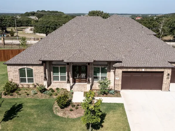235 Secretariat Dr, Hickory Creek, TX 75065