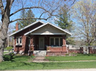 422 N 2nd St, Palmyra, WI 53156