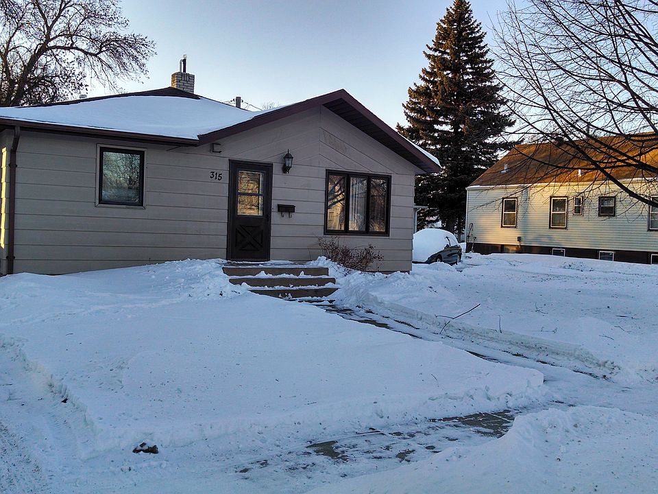 1st image of 315 14th St N
